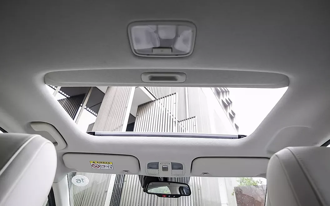 hyundai verna sunroof moonroof9