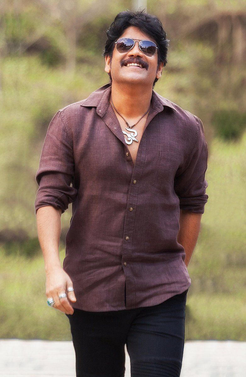 good smiling image of Nagarjuna Akkineni
