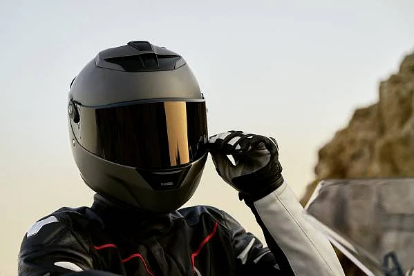 P90371530 bmw motorrad ride style kollektion 2020 helmet street x matte grey 11 2019