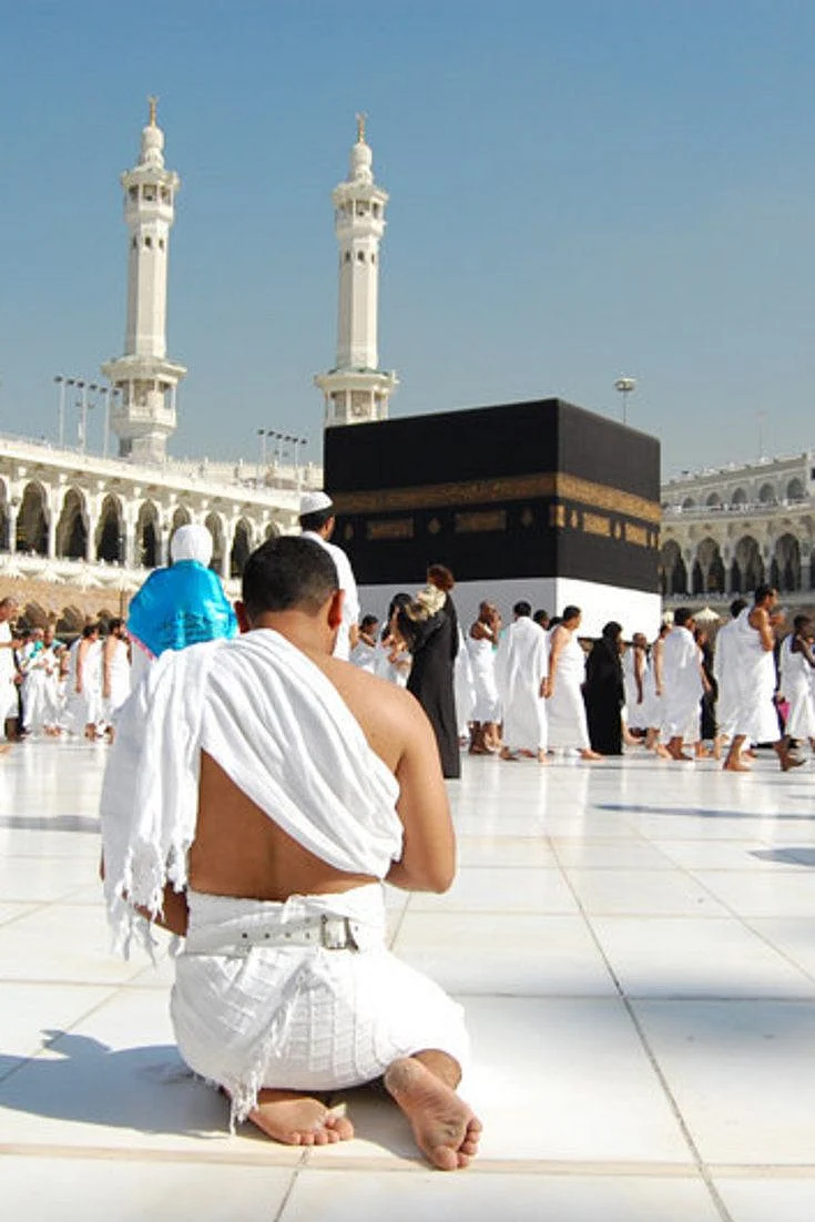 A Gay Muslim Films His Hajj Pilgrimage To Mecca