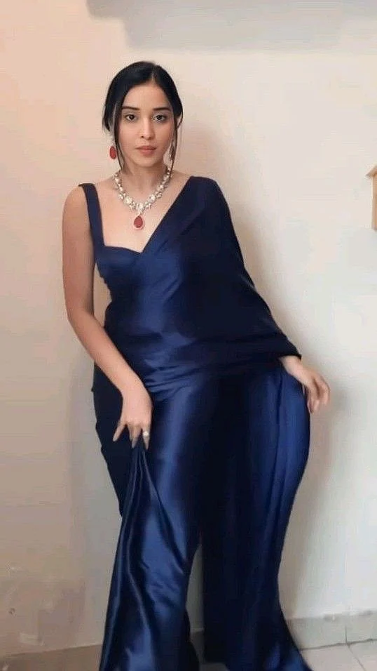 saree outfit