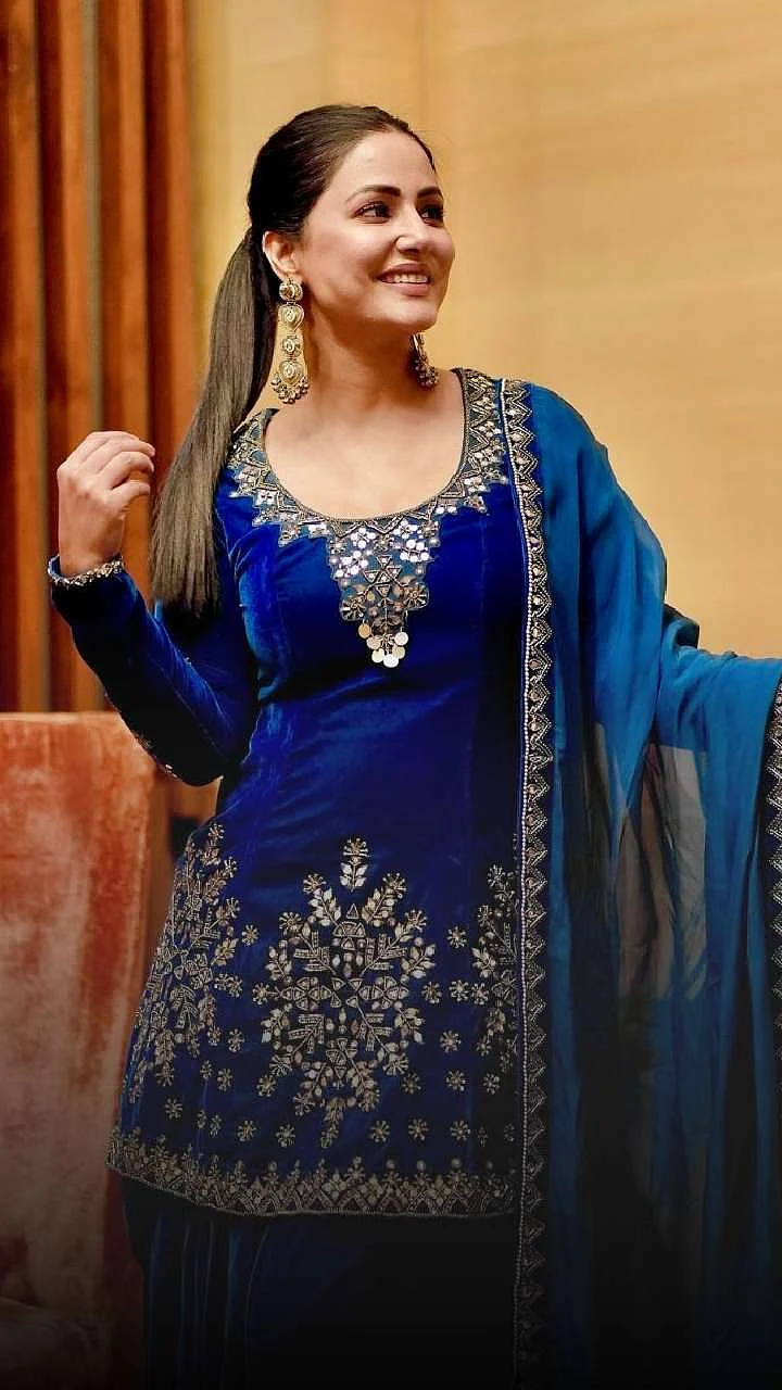 Hina Khan Earrings 4