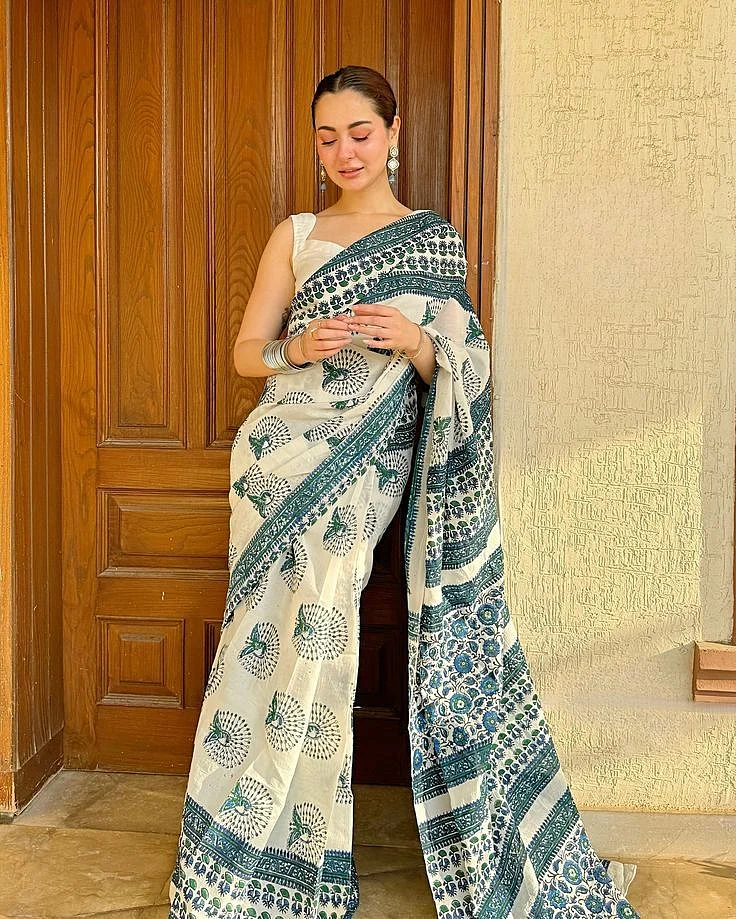 Hania Amir Saree 2
