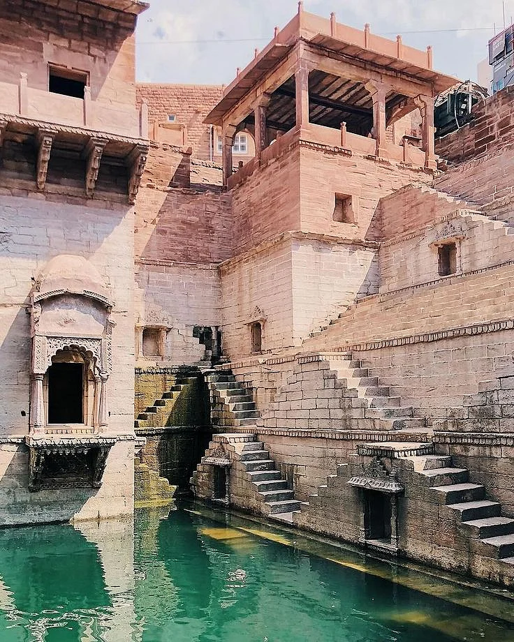 the toorji ka jhalra constructed in 1740 and…
