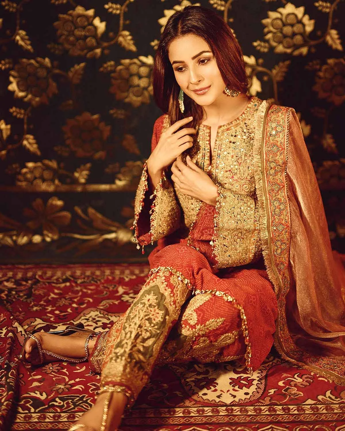 Shehnaz Gill Suits 8