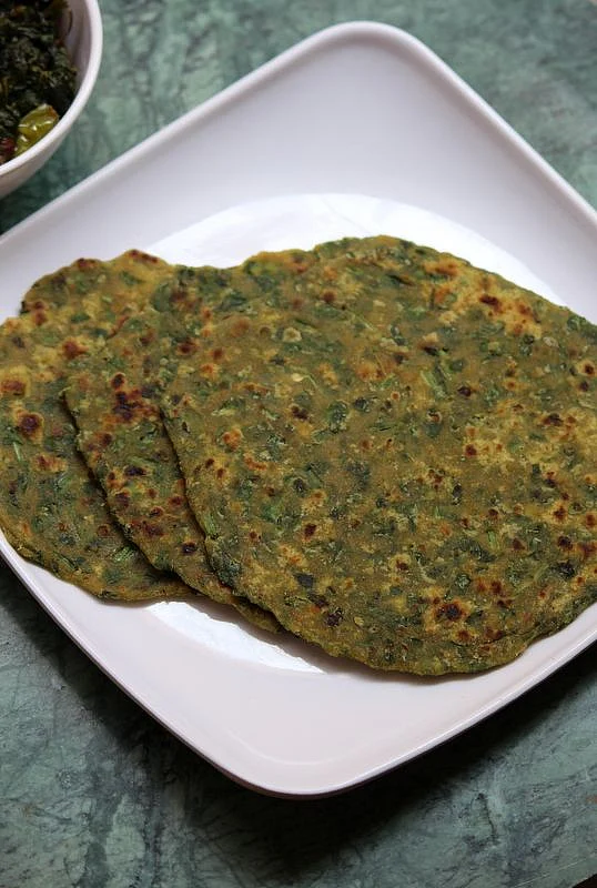 Palak Paratha Recipe 4
