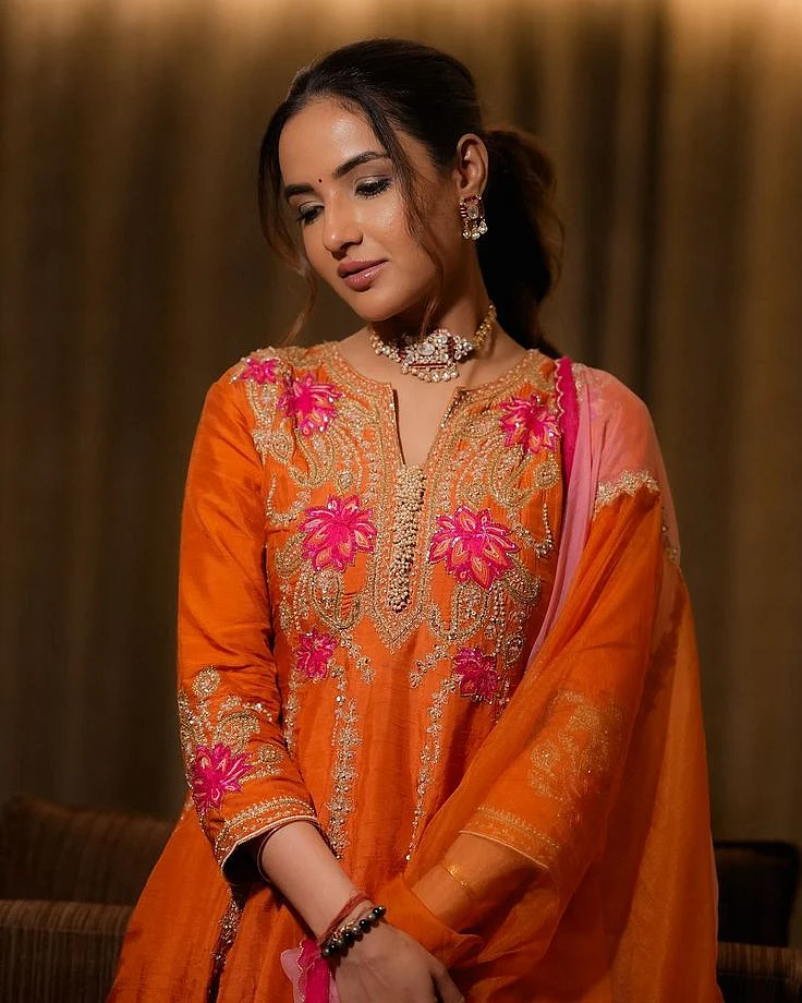 jasmine bhasin d