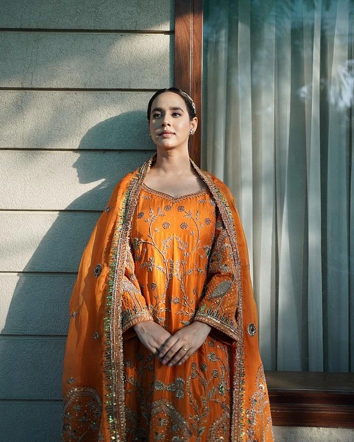 sunanda sharma 2