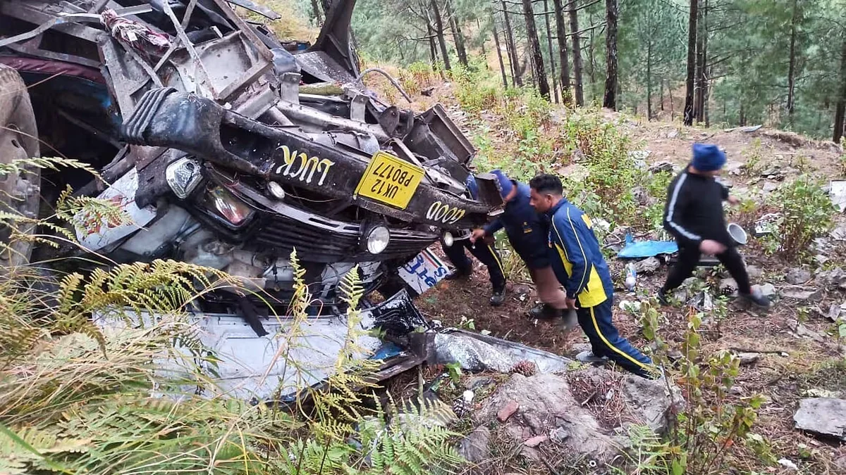 pauri garhwal bus accident 1736727035494 1736727035821