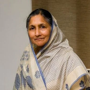Savitri Jindal family 245B Real Time Net…