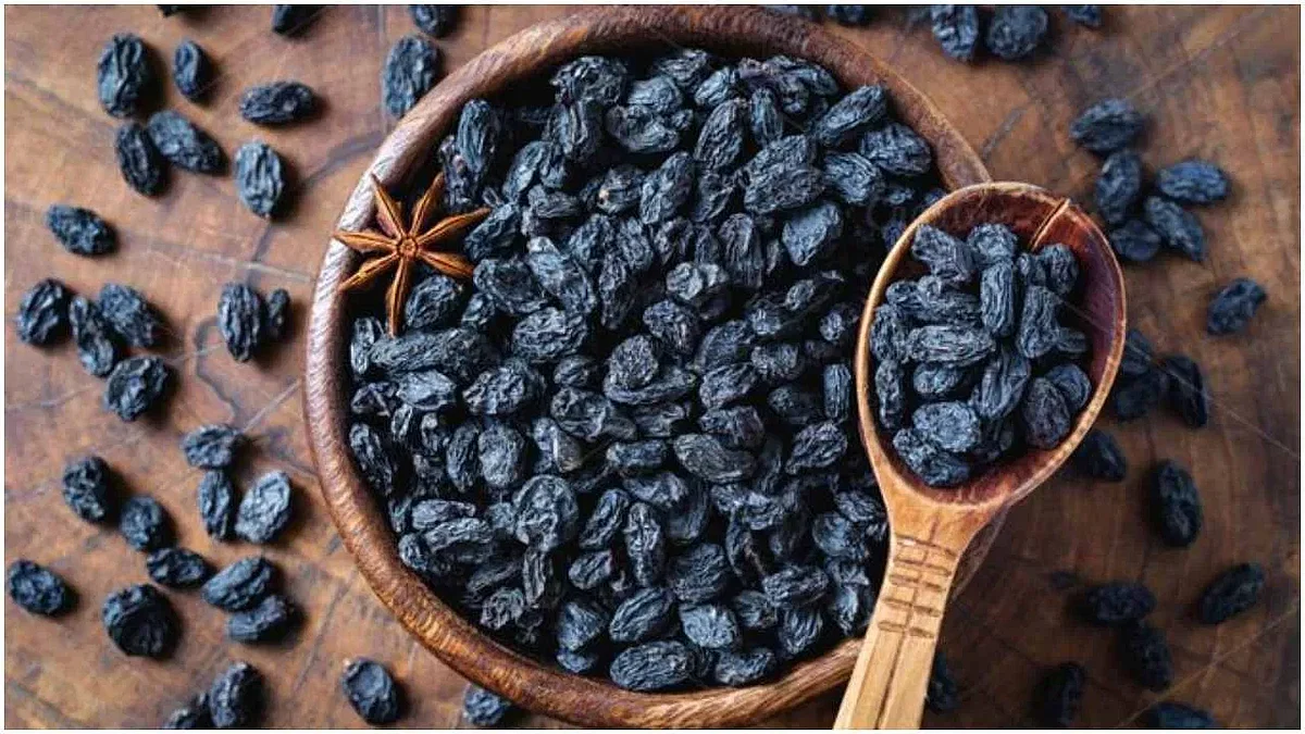Black Raisins