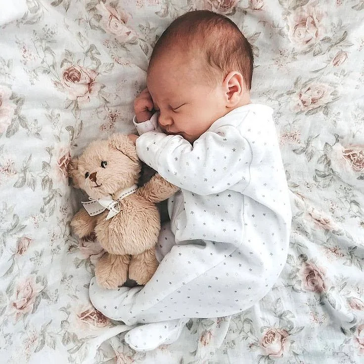 new born girl 7