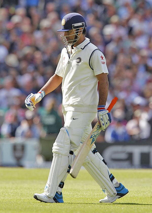 dhoni pic1d