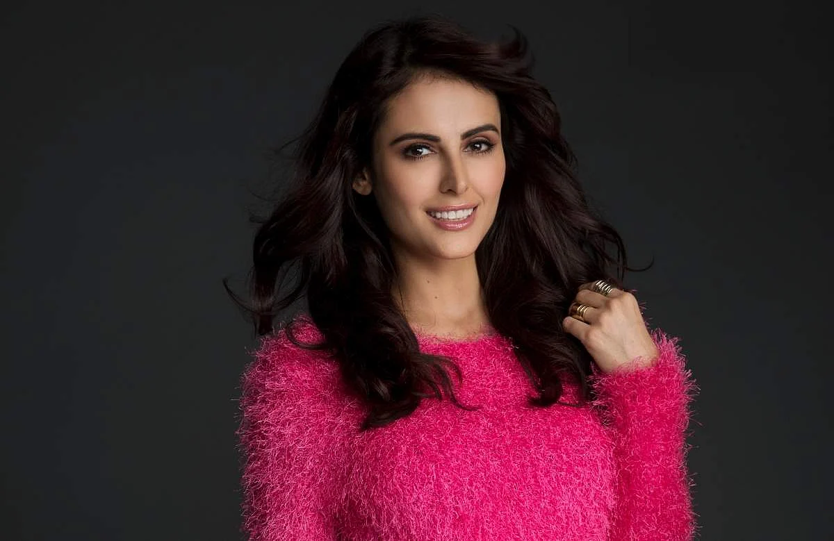indulgexpressimport2018728originalmandana karimi