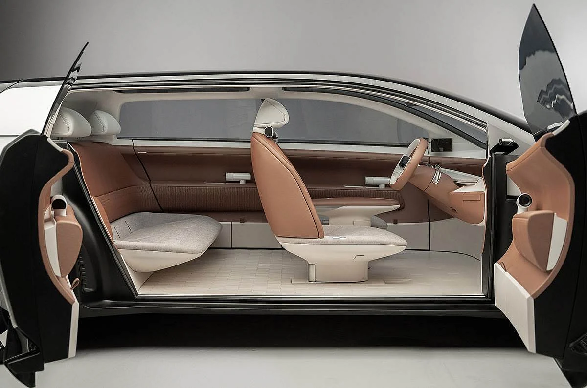 20220429120235 Tata Avinya concept interior