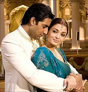 Aishwarya Abhishek in Guru
