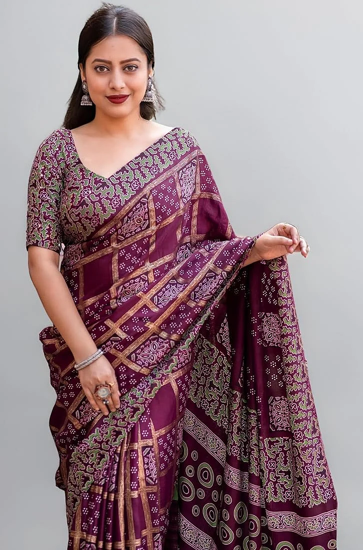 Ajrak Print Saree 8