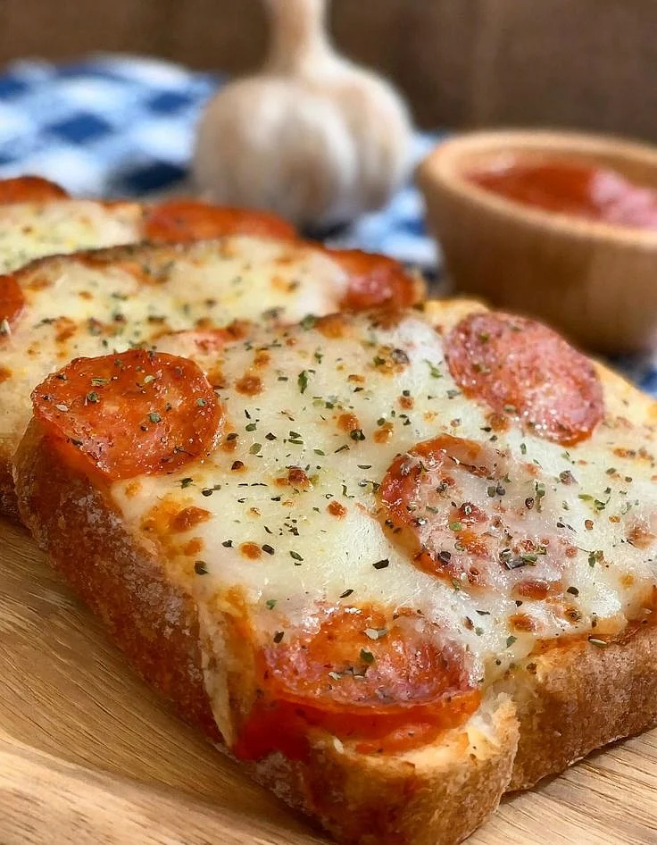 Bread Pizza