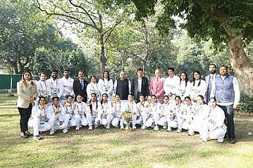 image002MKUK