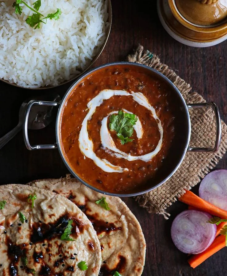 Dal Makhani and Naan Roti