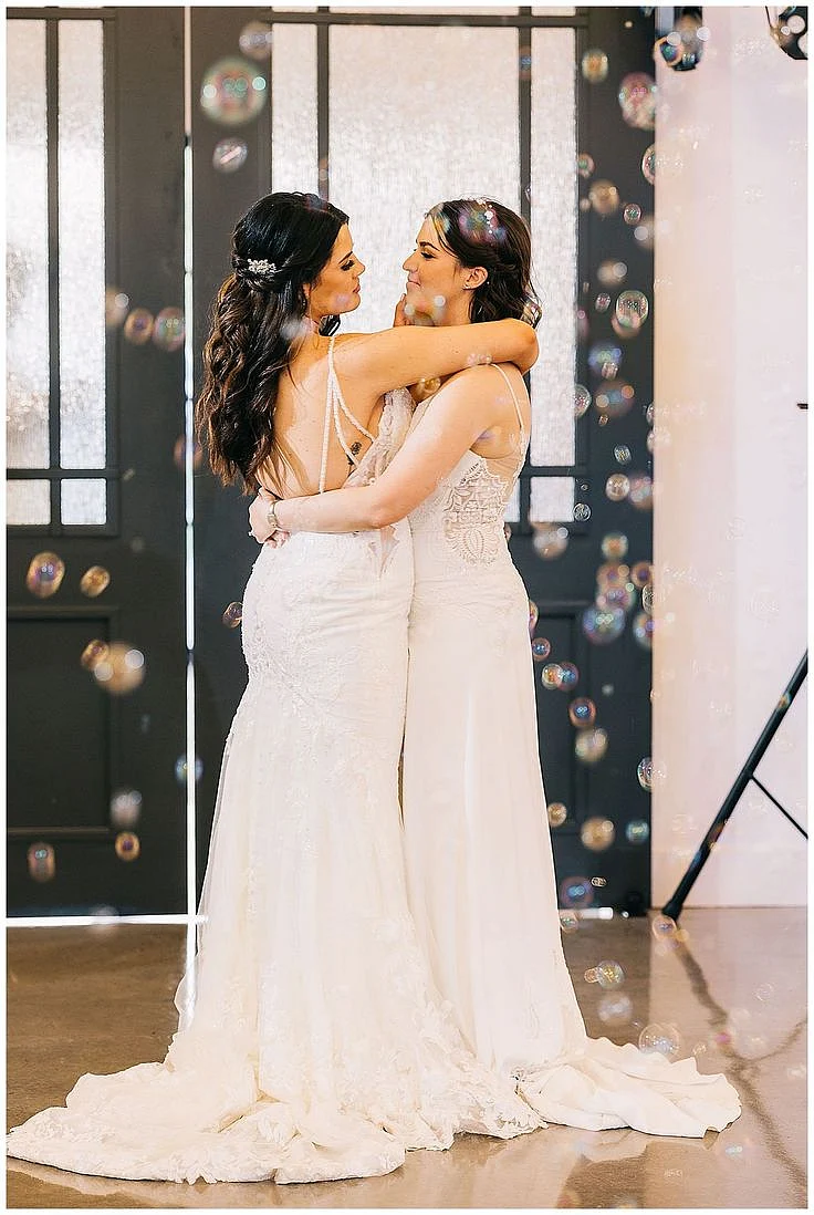 Lesbian Dallas Wedding Davis Grey Farms Love Inc Mag