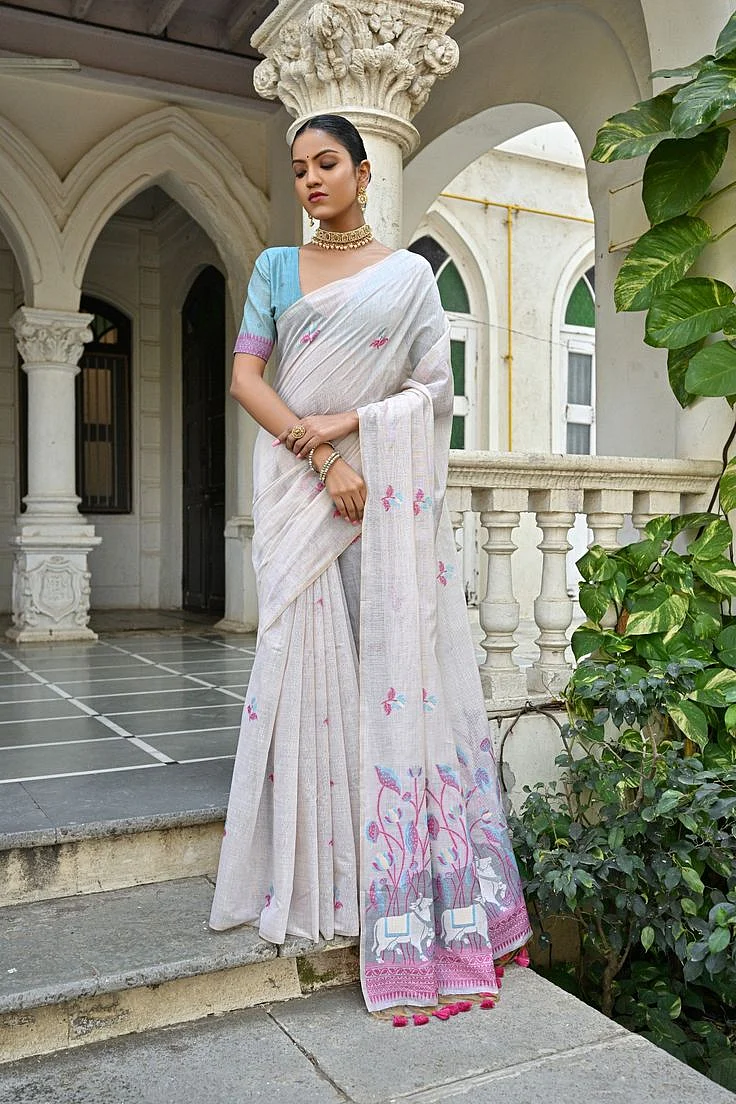 Sober Daisy White Muga Cotton Woven Saree