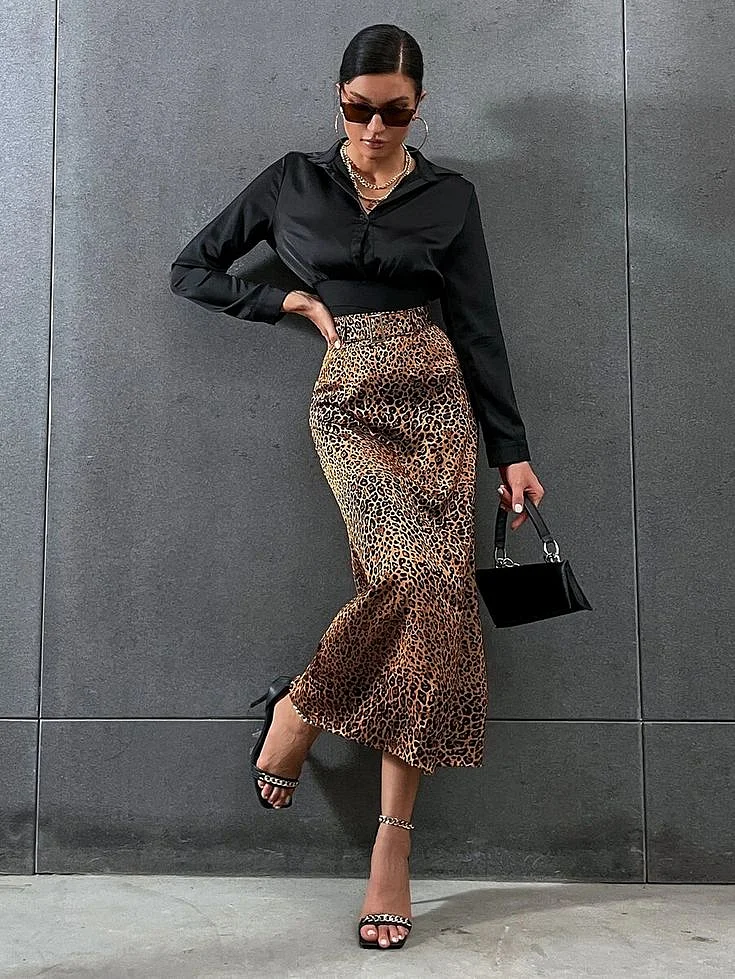 High Waist Leopard Print Belted Skirt