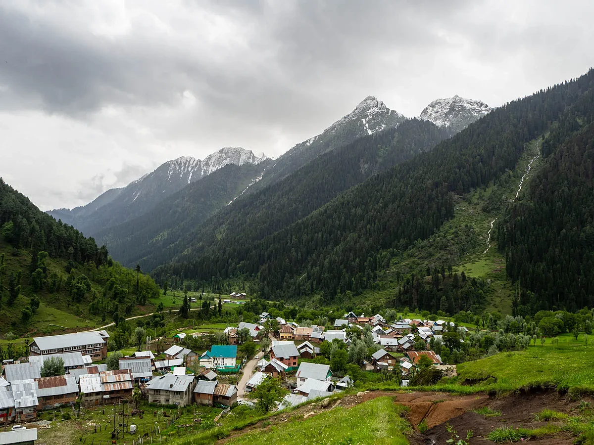 Aru Village