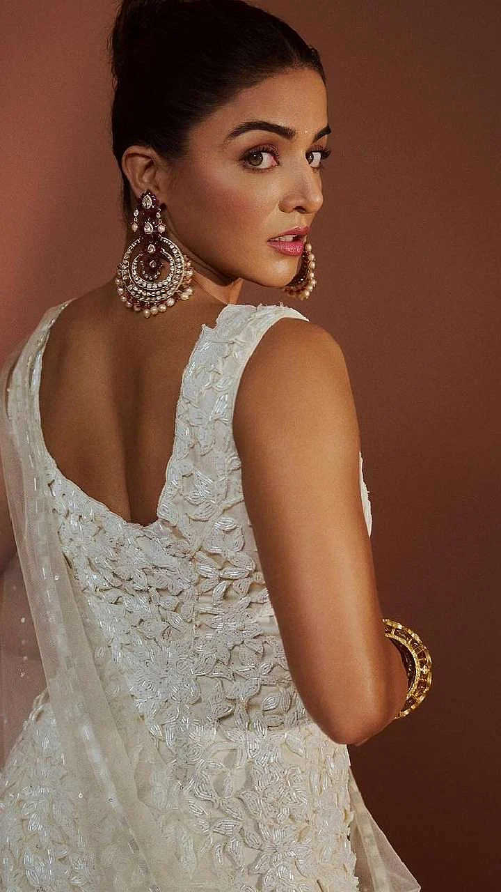 Wamiqa Gabbi 15