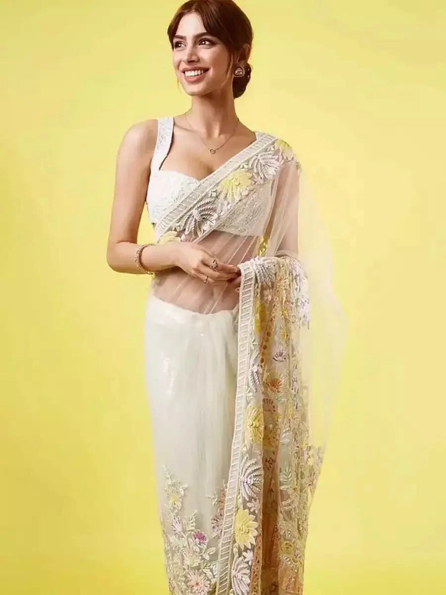 Khushi Kapoor Ethnic