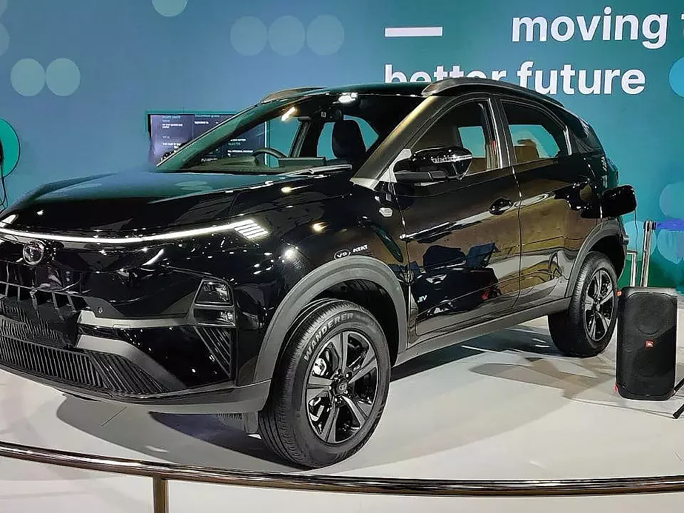 tata nexon left front three quarter3