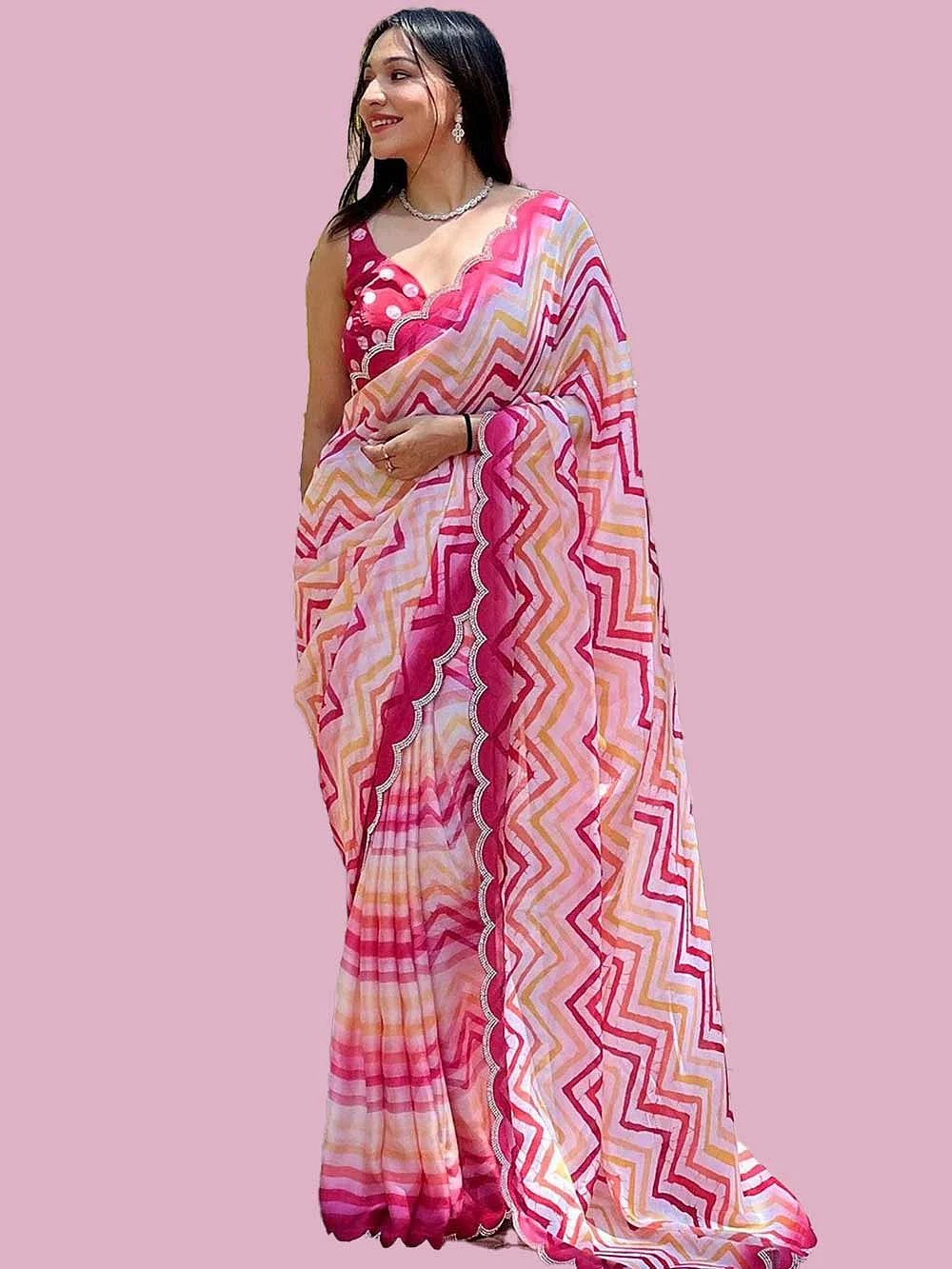 Leheriya saree designs 1738070098585