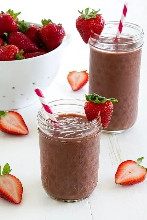Strawberry Chocolate Smoothie My Baking Addiction