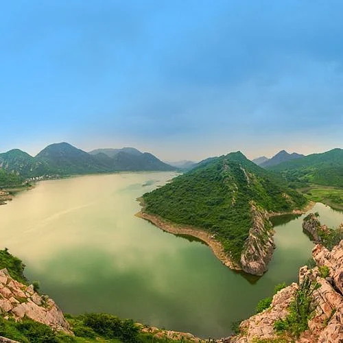 Lake in Rajasthan 🩵🚣🏻