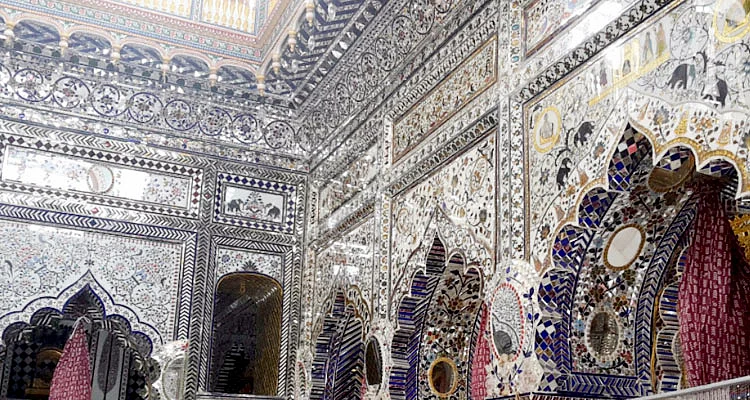 jain glass temple kanpur india tourism history