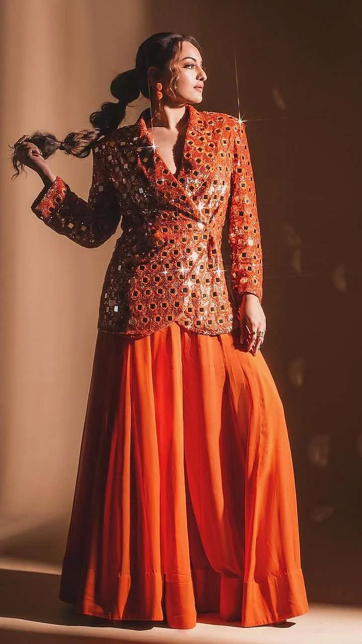 Sonakshi Sinha Approved Blazers To Add Quirk