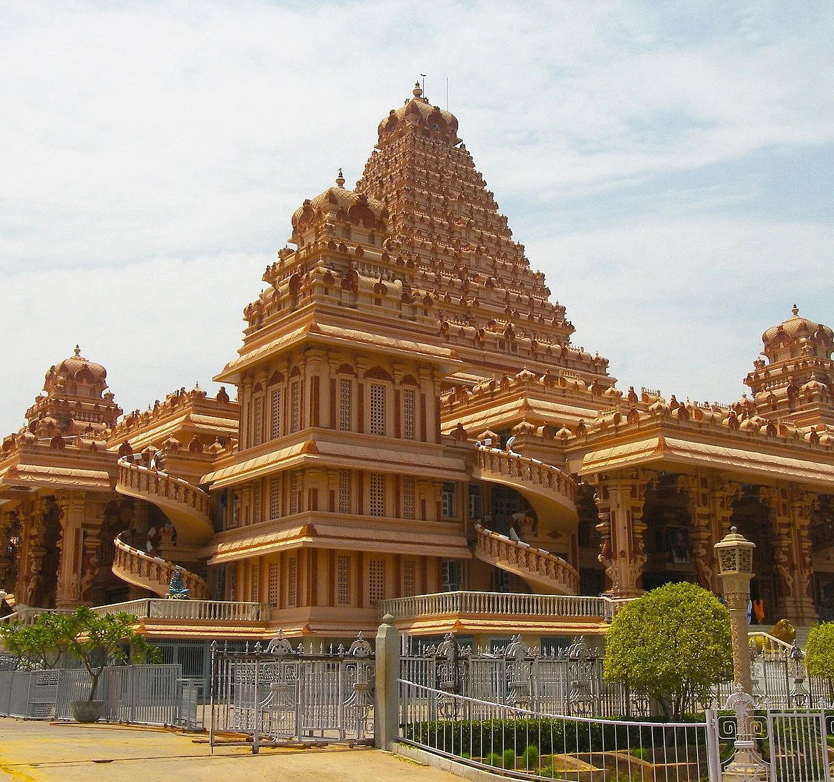 chhatarpur temple