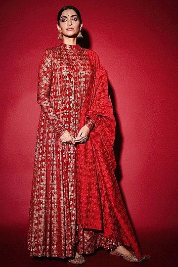 Bollywood Inspired Anarkali Suits for this Festive Season Sonam Kapoor Anarkali Suit
