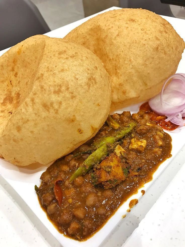 chole bhature 4