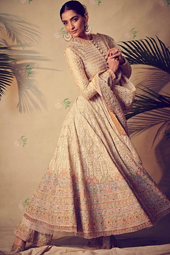 SonamKapoor