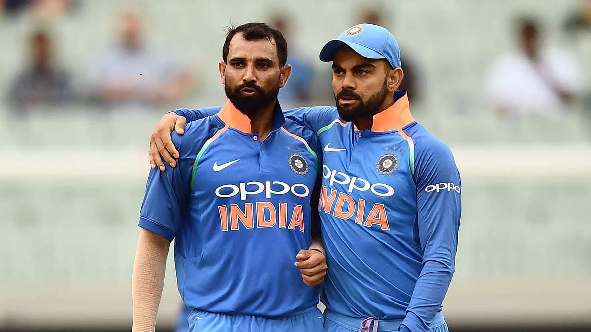 virat kohli with Mohammed Shami