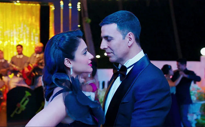 dekha hazaro dafa song