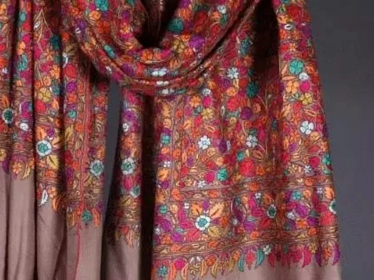 SHAWL17189489385321718948938833