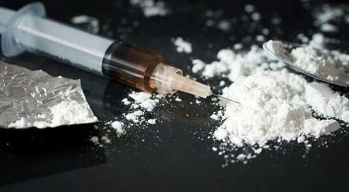 DRUGS 2