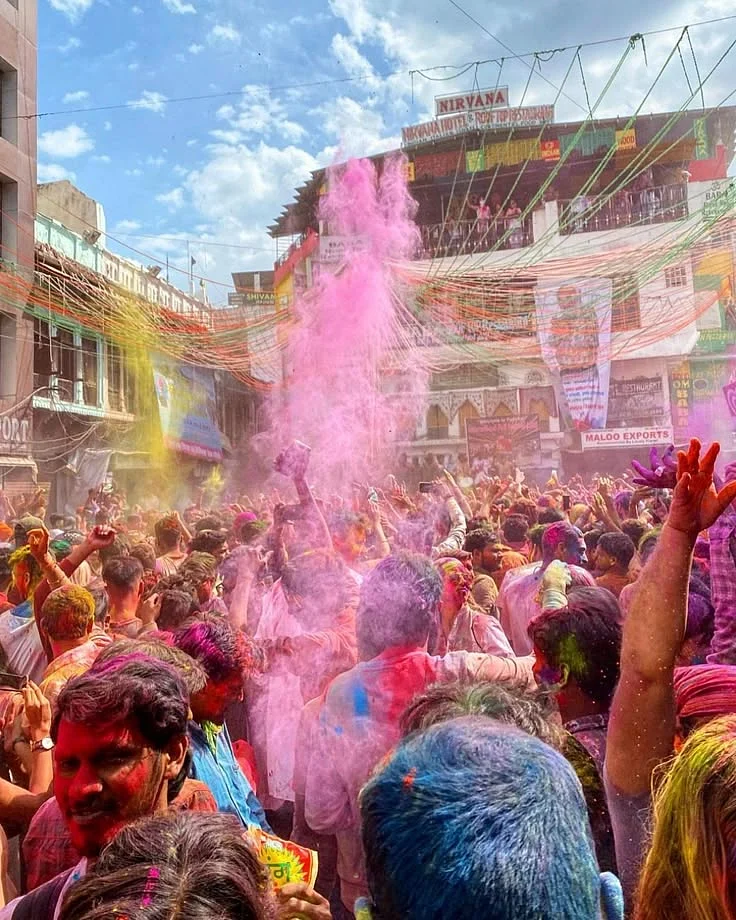 Holi 1