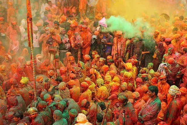 Holi 6