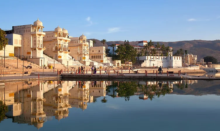 hkjj4eovd23ib98bq6plyivalkzu1608620005shutterstock1347246542