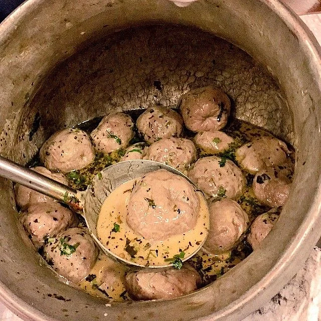 Kashmiri Gushtaba