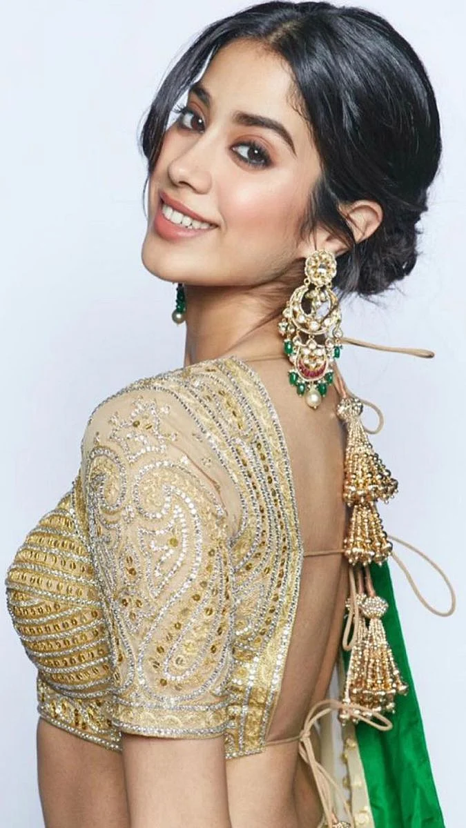 Janhvi Kapoor 4