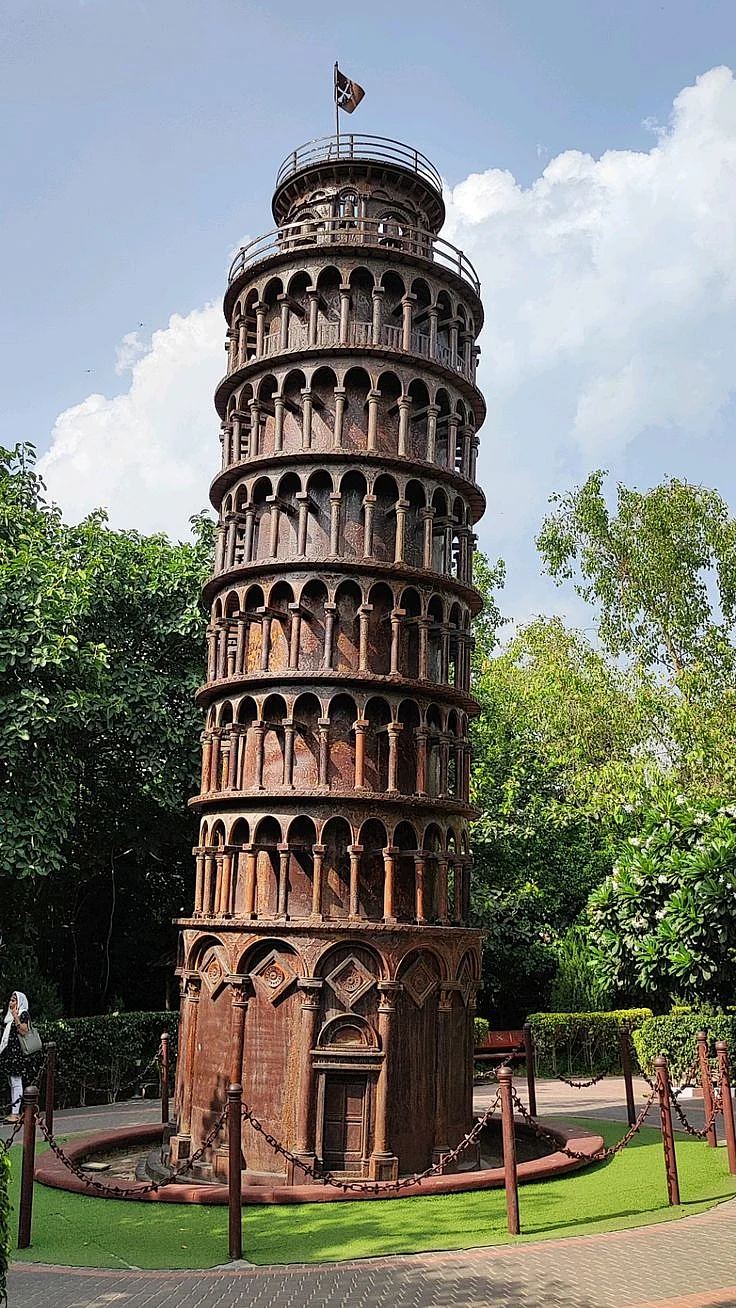 waste to wonder Park Delhi